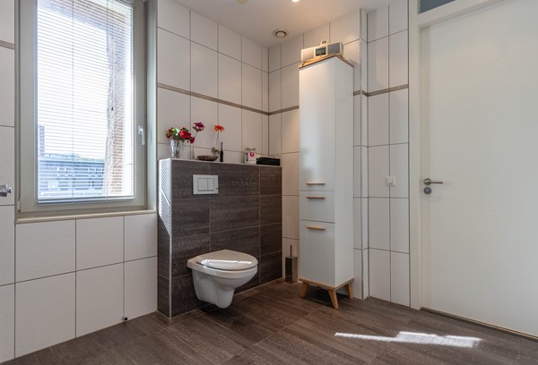 Medium property photo - Voerstraat 8, 2353 NS Leiderdorp